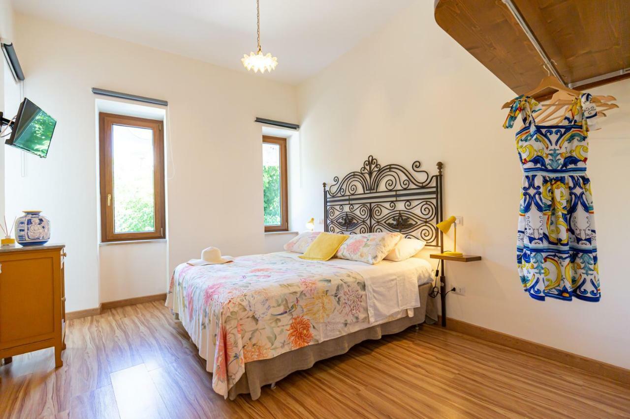 מטה Villa La Quercia מראה חיצוני תמונה
